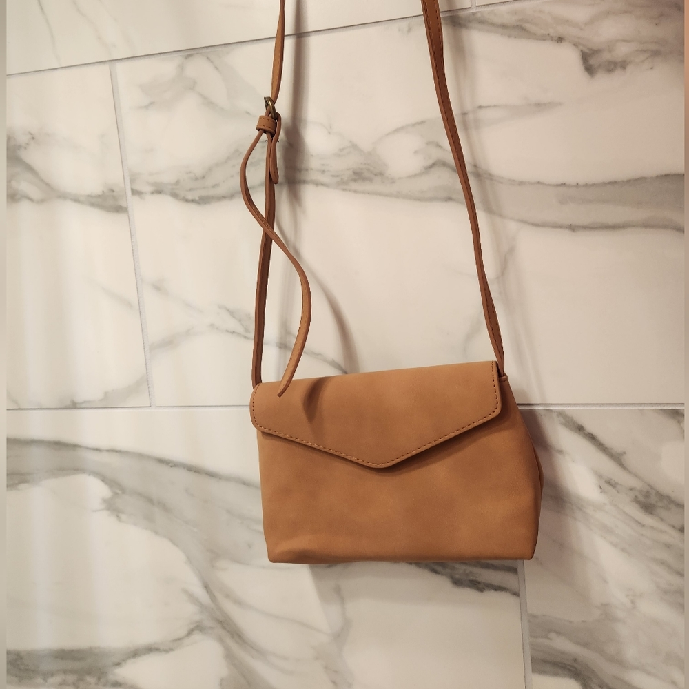 Universal Thread Purse